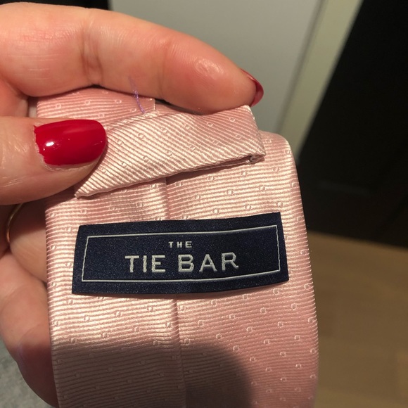 Light Pink Tie - Picture 1 of 3